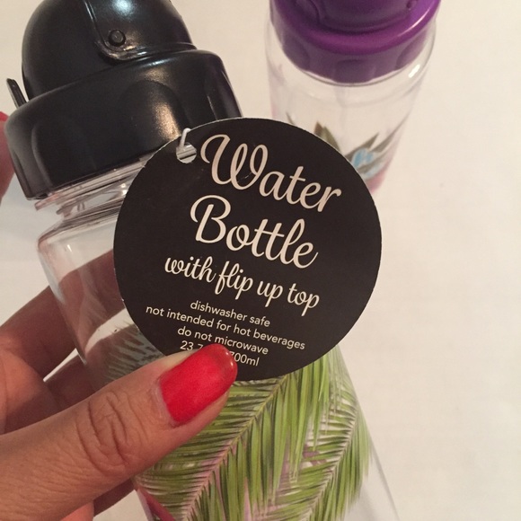 Summer water bottles with straw - NWT - Picture 5 of 8